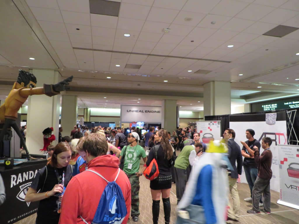 The Infamous 6th Floor doesn't get as many people, but there's still a crowd! 